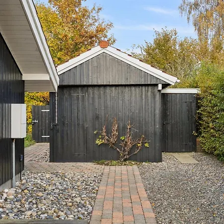 Сasa de vacaciones Gyda - 840m From The Sea By Interhome *