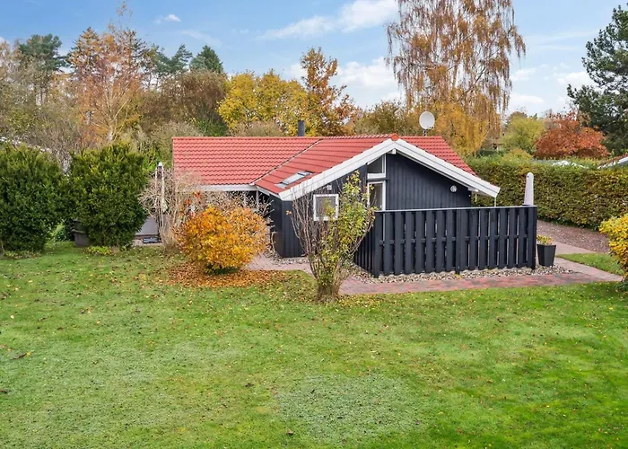 Gyda - 840m From The Sea By Interhome Dronningmølle